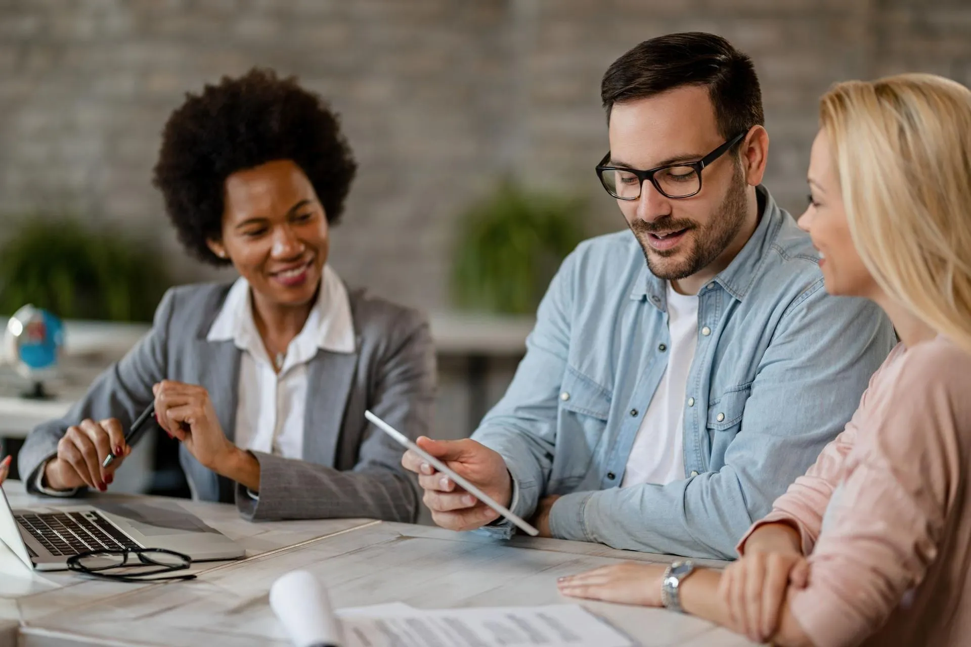 payroll+consulting+services-1920w.jpg